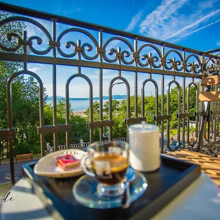 Promenade بورغاس