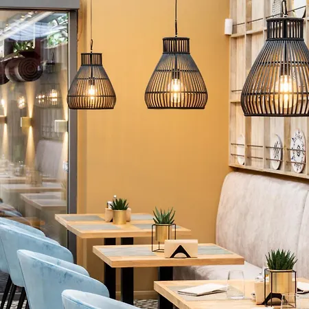 Promenade 酒店 布尔加斯