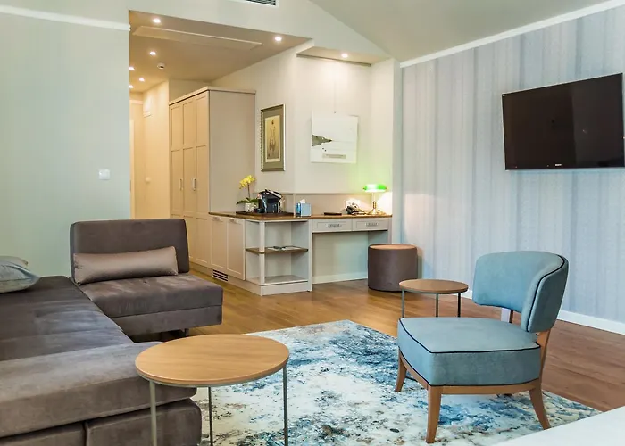 Хотел резиденс променаде Бургас