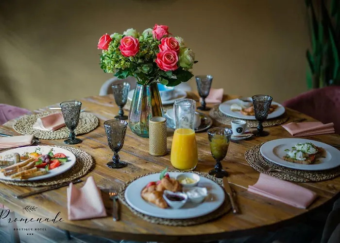 резиденс променаде Хотел